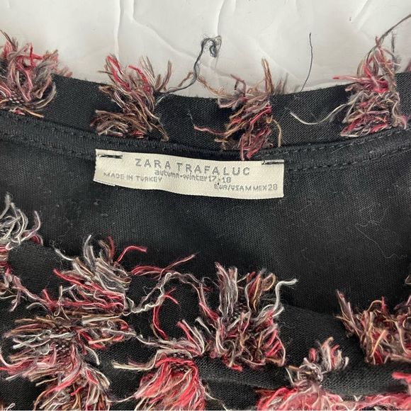 ZARA TRAFALUC BLACK MULTICOLOR STRIPED FRINGE PULLOVER BLOUSE Size M - Picture 6 of 8